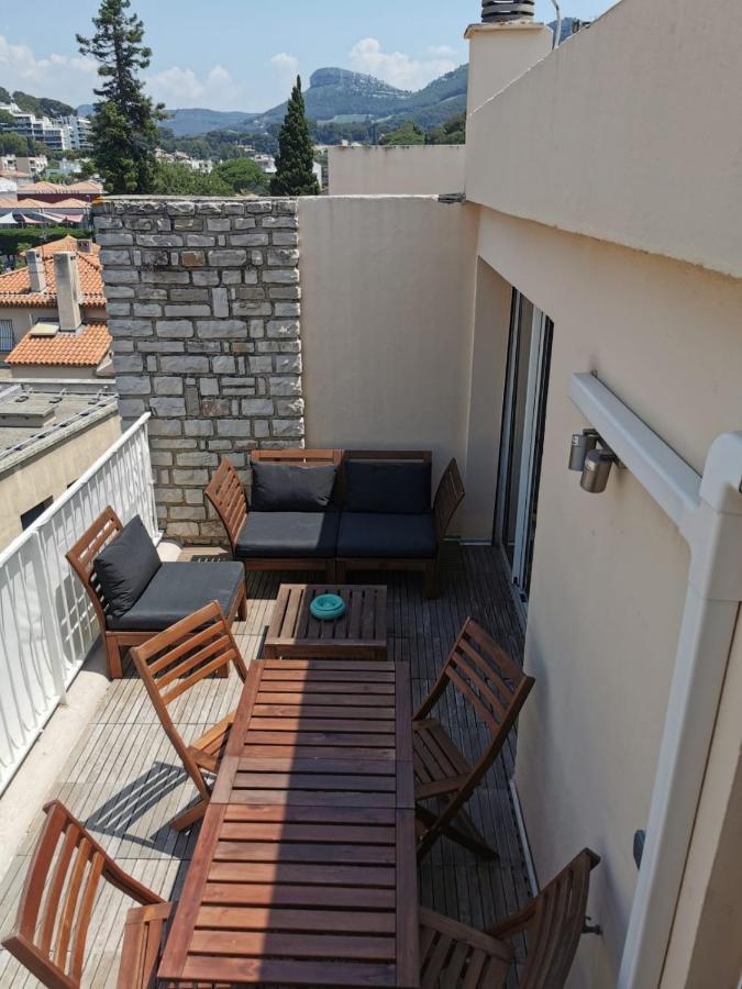 Appartement Entre Terre Et Plein Centre Terrasse Cassis